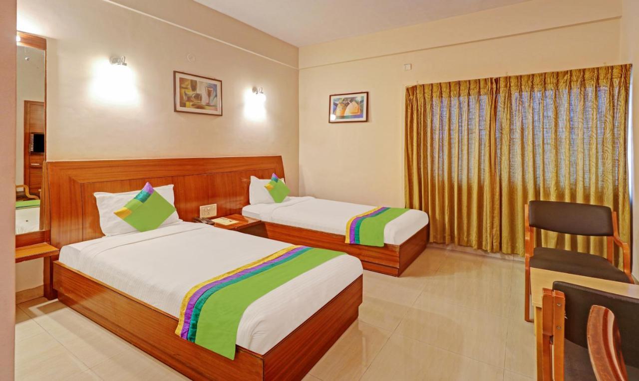 Hotel Treebo Trend Msr International - Hebbal Mysore Esterno foto