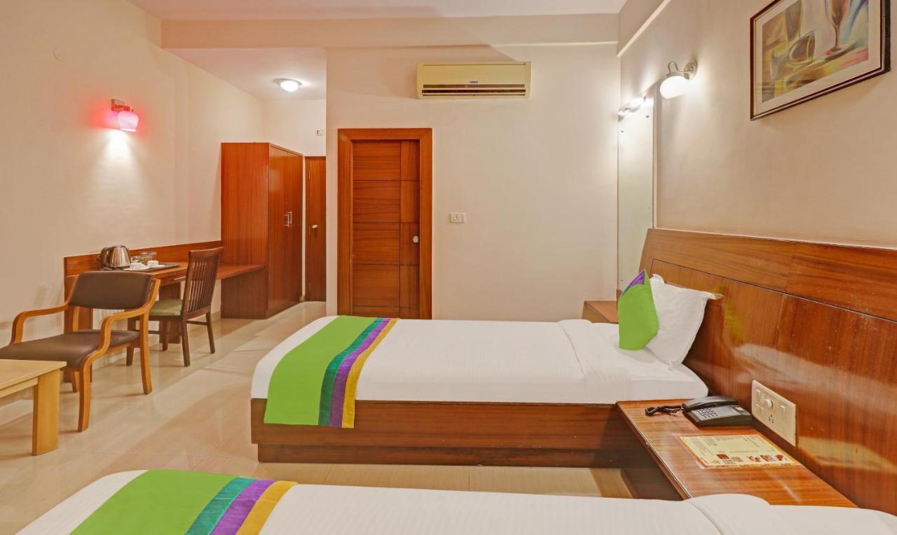 Hotel Treebo Trend Msr International - Hebbal Mysore Esterno foto