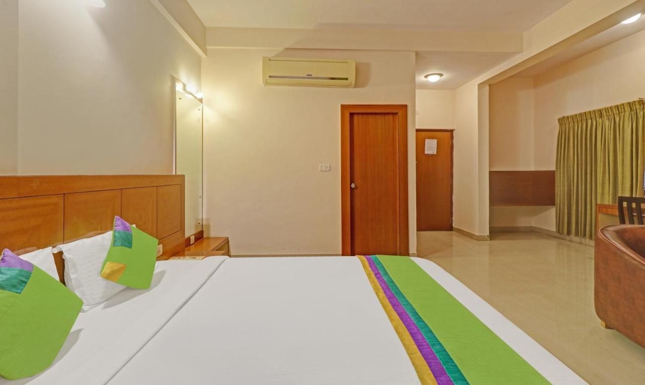 Hotel Treebo Trend Msr International - Hebbal Mysore Esterno foto