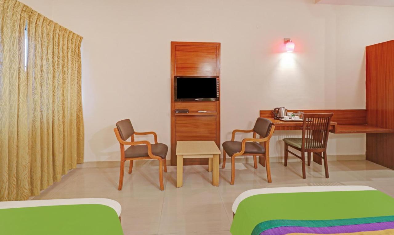 Hotel Treebo Trend Msr International - Hebbal Mysore Esterno foto