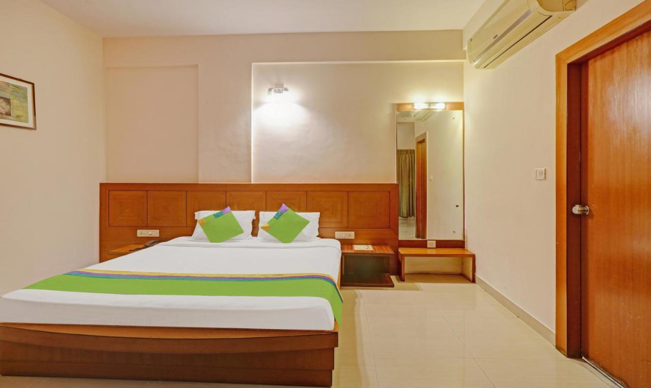 Hotel Treebo Trend Msr International - Hebbal Mysore Esterno foto