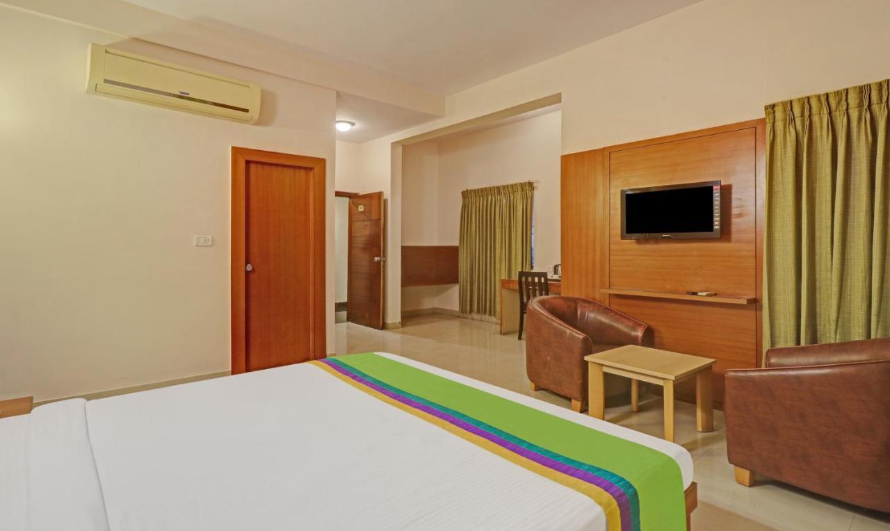 Hotel Treebo Trend Msr International - Hebbal Mysore Esterno foto